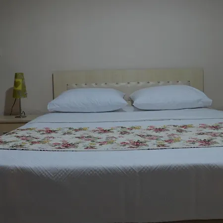 Soeguet Ada Pansiyon Séjour chez l'habitant Sogut (Aegean)