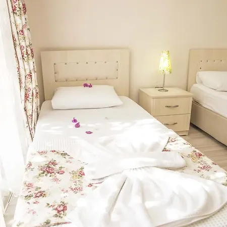 Soeguet Ada Pansiyon Séjour chez l'habitant Sogut (Aegean)